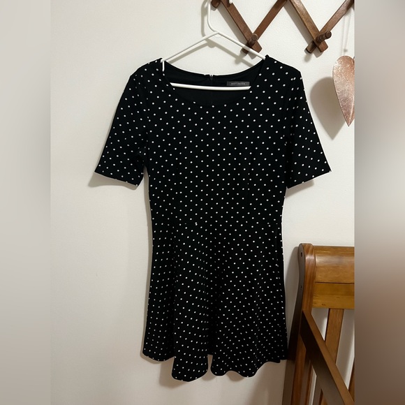 Polka dot dress - Picture 1 of 3